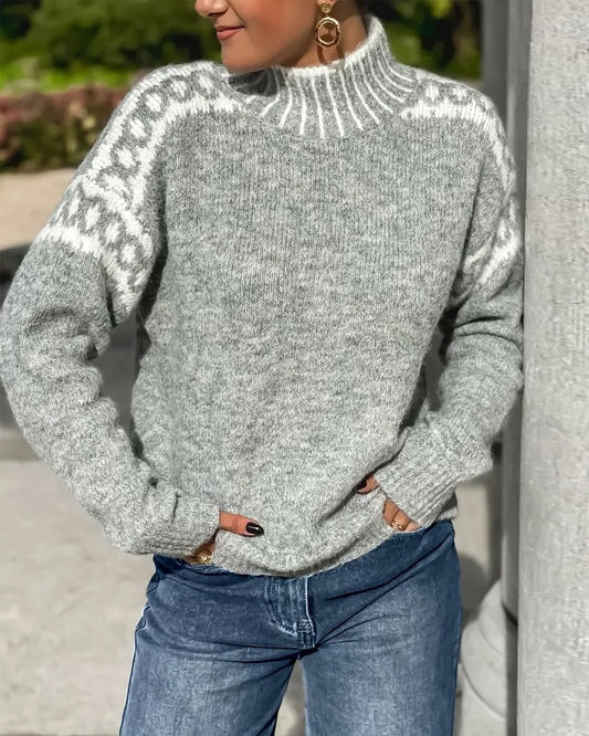 Effortless Geometric Sweater for Women with Knit Turtleneck Long Sleeve Casual Style