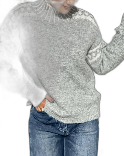 Effortless Geometric Sweater for Women with Knit Turtleneck Long Sleeve Casual Style