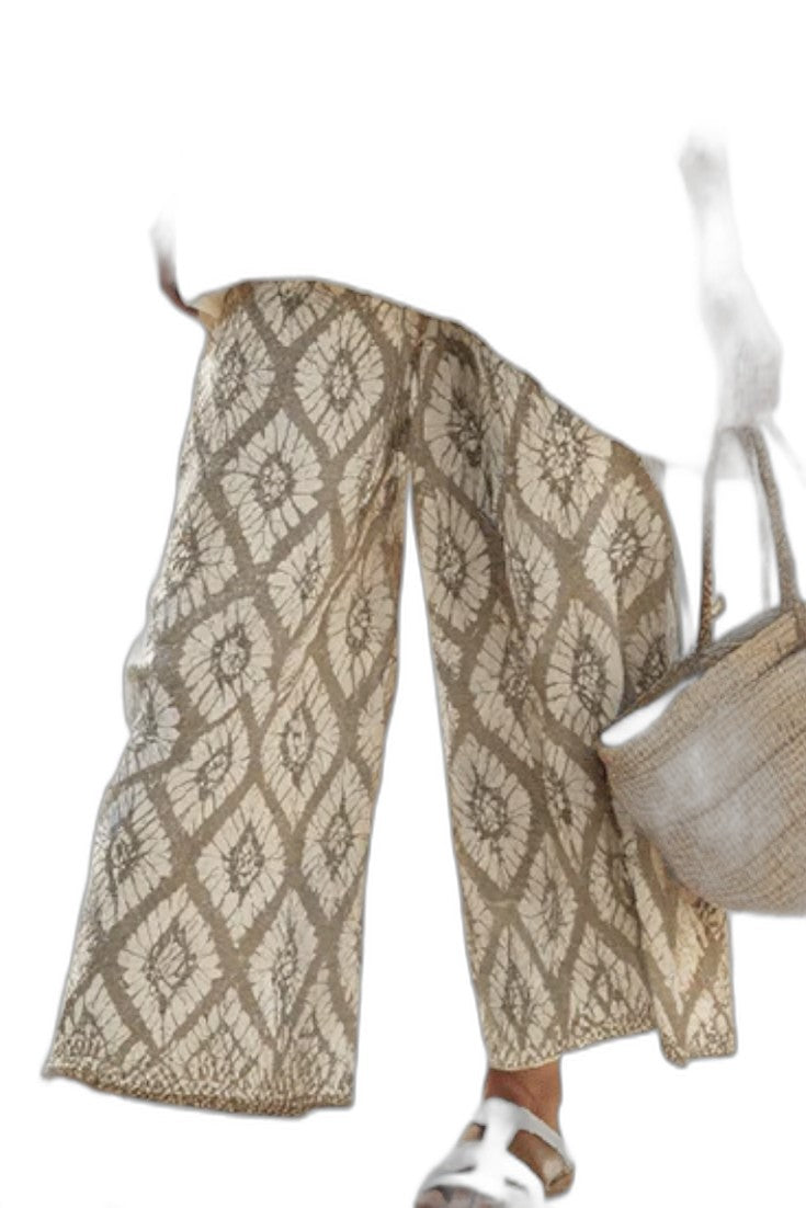 Effortless Geometric Two Piece Set for Women with Wide Leg Flowing Casual Style