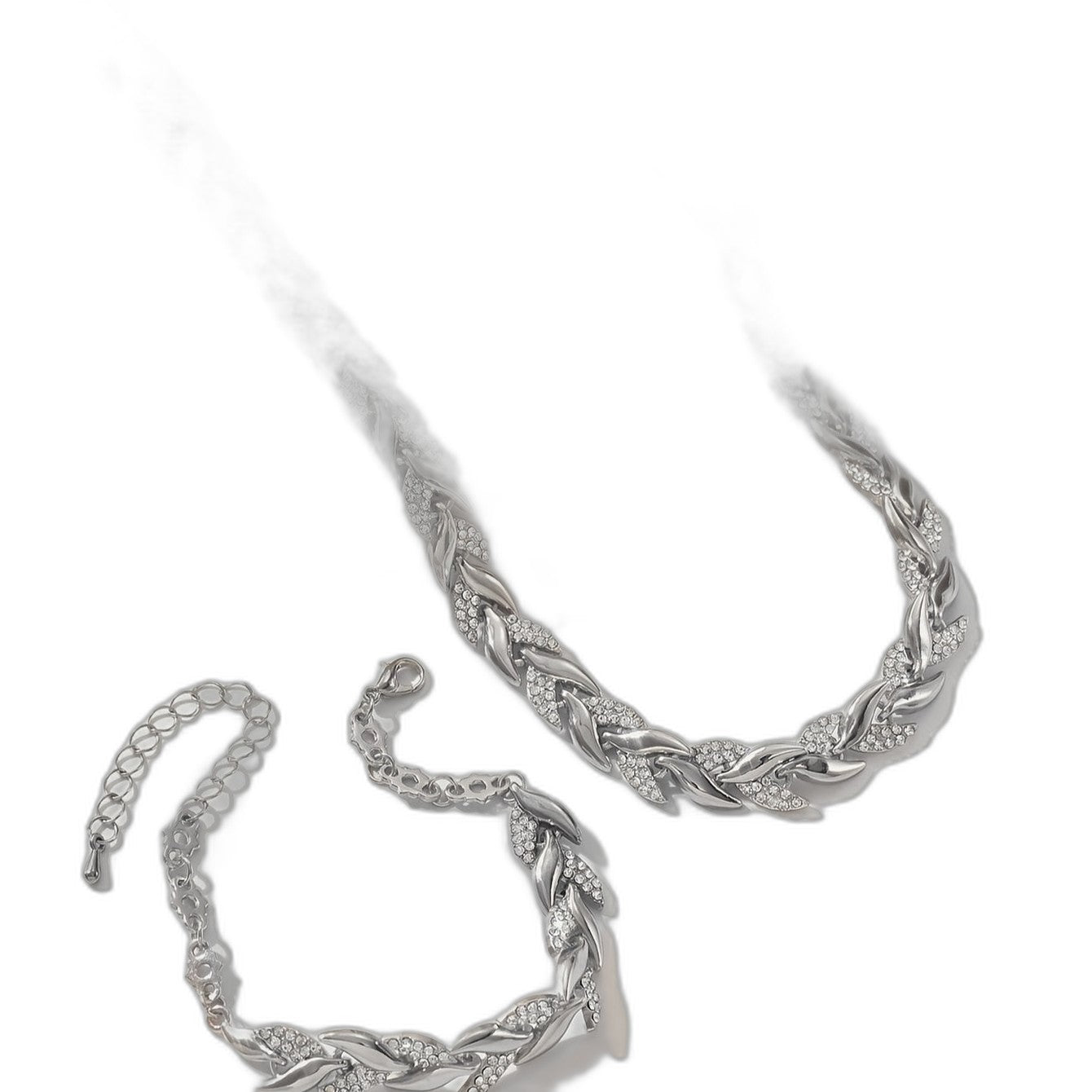 Effortless Gold Necklace for Women with Rhinestone Casual Style
