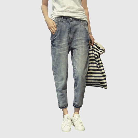 Effortless Grey Denim Jeans for Women with High Waisted Straight Leg Casual Style