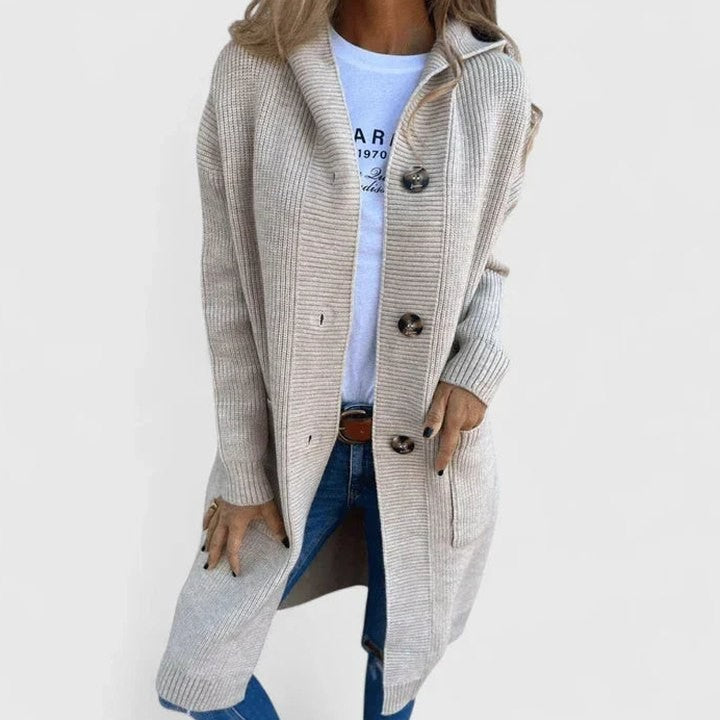 Effortless Grey Plaid Coat for Women with Collared Long Sleeve Button Front Casual Style