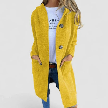 Effortless Grey Plaid Coat for Women with Collared Long Sleeve Button Front Casual Style