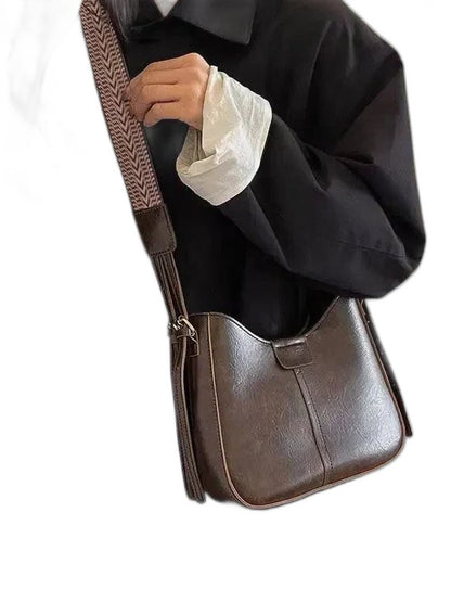 Effortless Leather Crossbody Bag for Women with Chain Strap Shoulder Casual Style