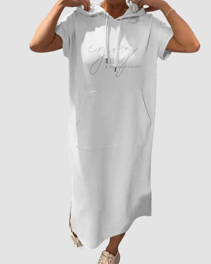 Effortless Midi Dress for Women with Crew Neck Short Sleeve Pockets Casual Style