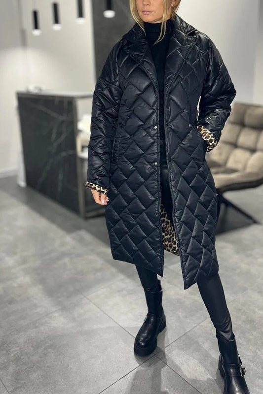 Effortless Navy Puffer Jacket for Women with High Neck Long Sleeve Quilted Casual Style