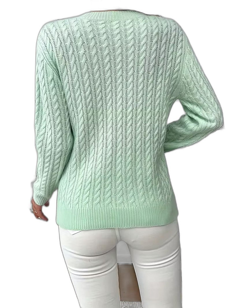 Effortless Sage Green Cable Knit Sweater for Women with Crew Neck Long Sleeve Casual Style