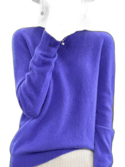 Effortless Sage Green Knit Sweater for Women with Crew Neck Long Sleeve Casual Style
