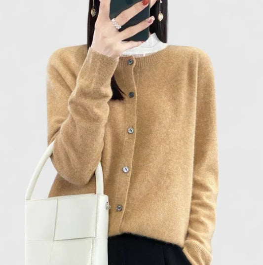 Effortless Tan Knit Sweater for Women with Crew Neck Long Sleeve Casual Style