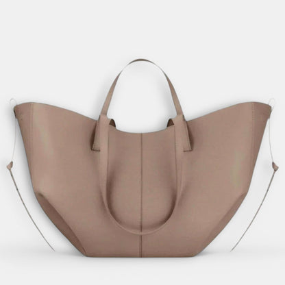 Effortless Tan Leather Tote Bag for Women with Casual Style