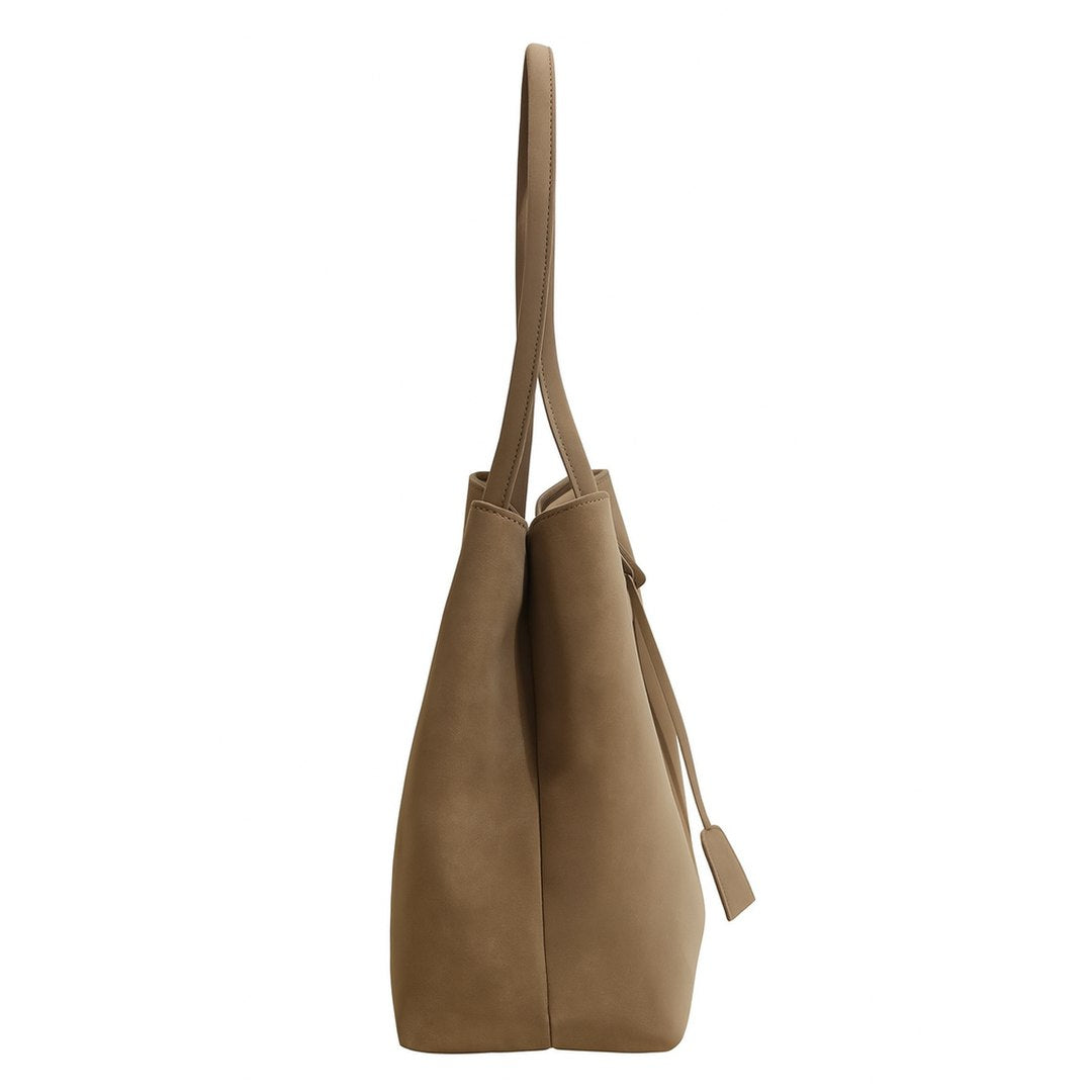 Effortless Tan Leather Tote Bag for Women with Casual Style