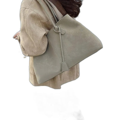 Effortless Tan Leather Tote Bag for Women with Casual Style