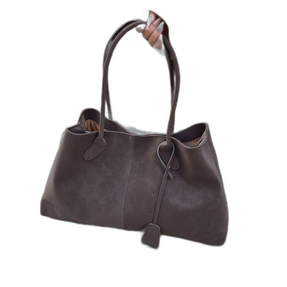 Effortless Tan Leather Tote Bag for Women with Casual Style