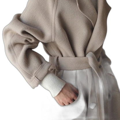 Elegant Black Coat for Women with Collared Long Sleeve Oversized Office Style