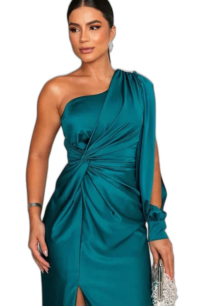 Elegant Black Maxi Dress for Women with Strapless Ruffle Flowing Party Style