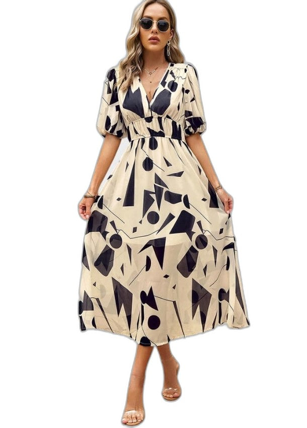 Elegant Floral Maxi Dress for Women with V Neck Short Sleeve Tiered Flowing Vacation Style