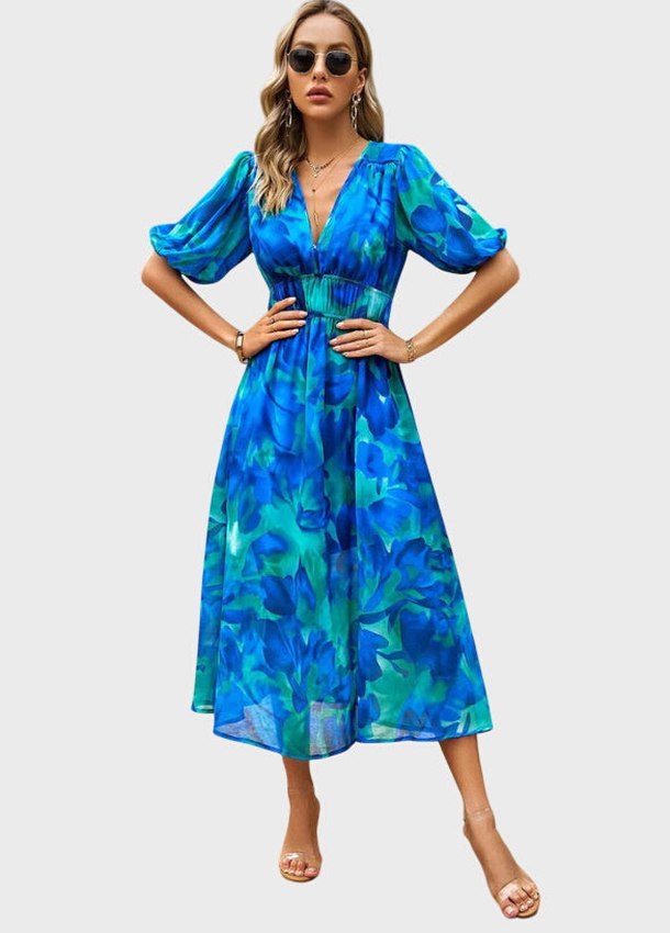 Elegant Floral Maxi Dress for Women with V Neck Short Sleeve Tiered Flowing Vacation Style
