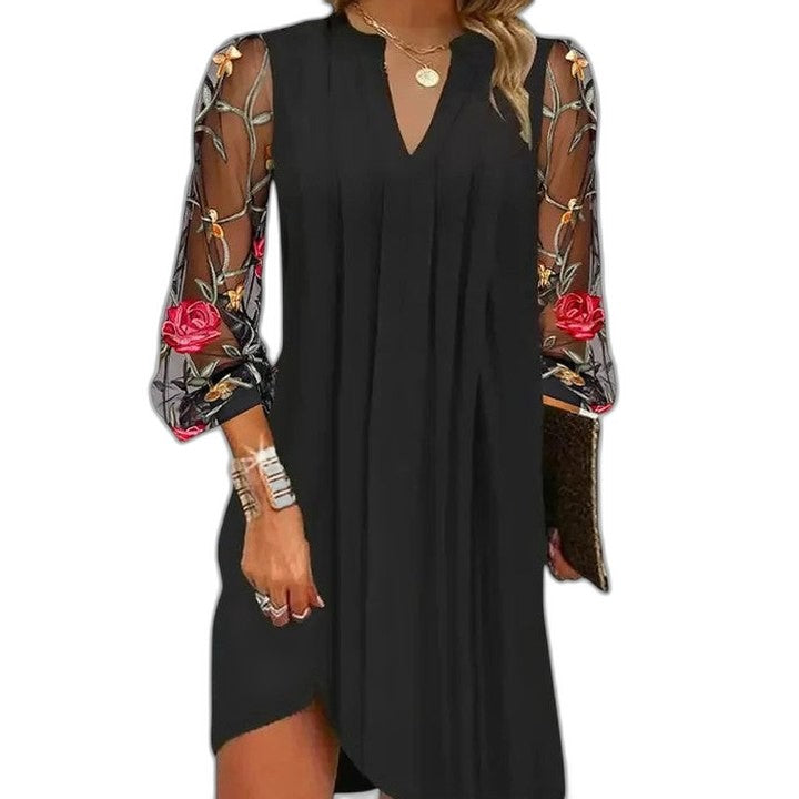 Elegant Floral Mini Dress for Women with V Neck Long Sleeve Flowing Party Style