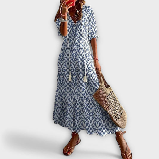 Elegant Geometric Maxi Dress for Women with V Neck Short Sleeve Tiered Flowing Vacation Style
