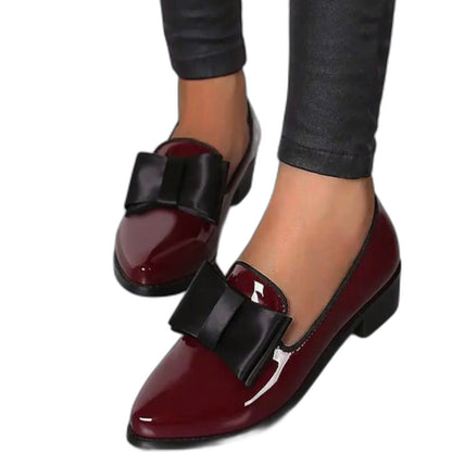 Elegant Leather Flats for Women with Pointed Toe Cocktail Style