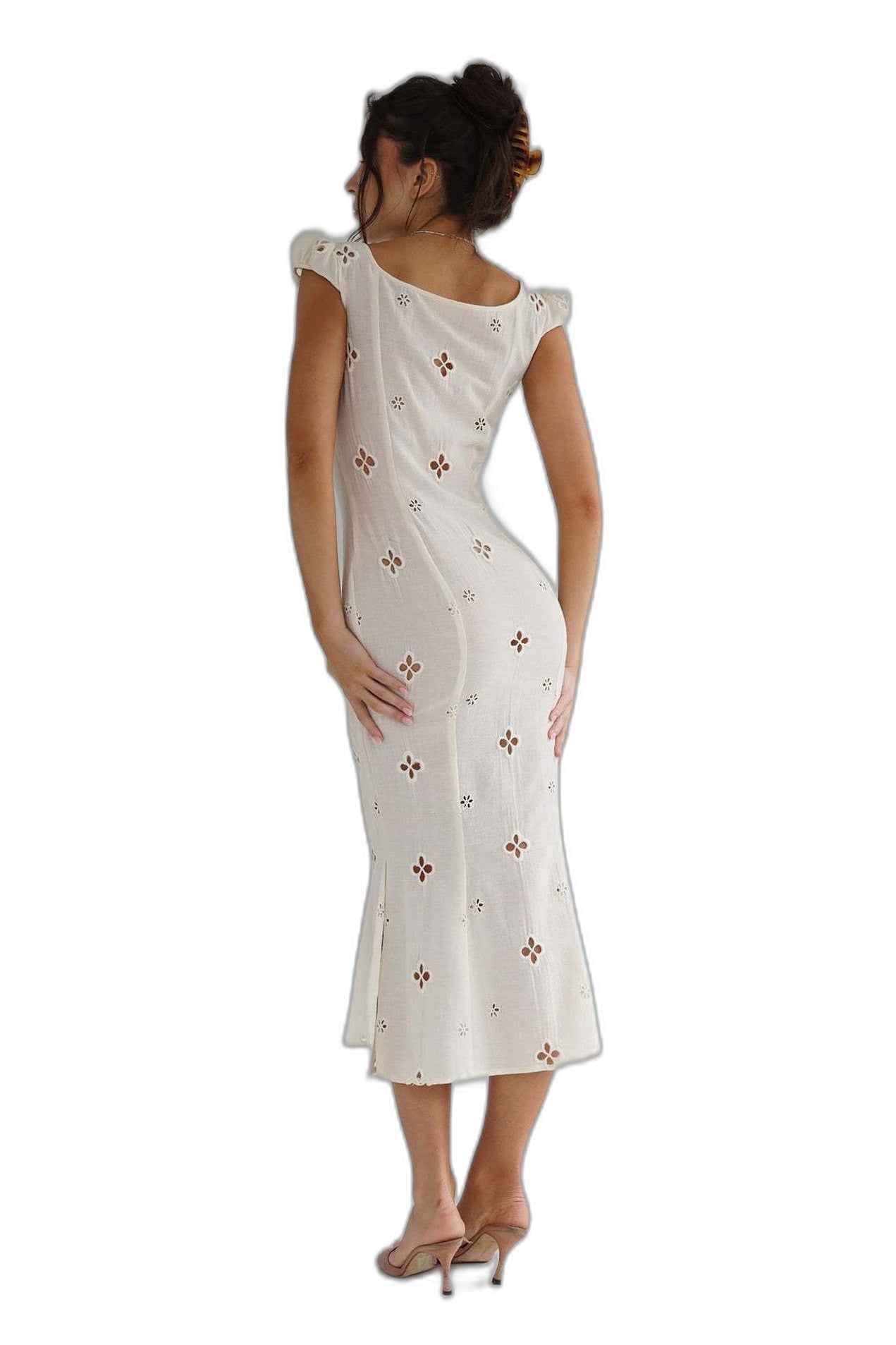 Elegant White Crochet Midi Dress for Women with Sweetheart Cap Sleeve Bodycon Button Front Formal Wedding Guest Style