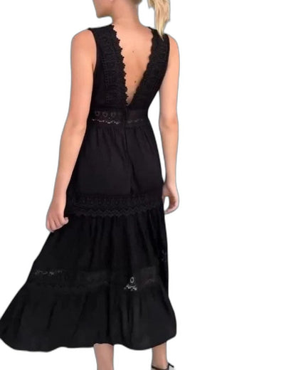 Elegant White Lace Maxi Dress for Women with V Neck Sleeveless Tiered Flowing Vacation Style
