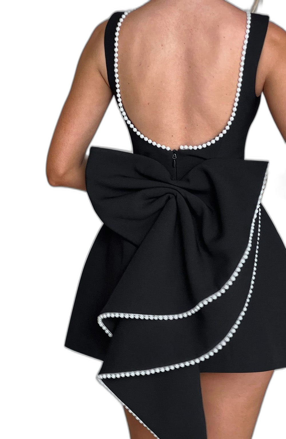 Elegant White Mini Dress for Women with Crew Neck Sleeveless A Line Fit And Flare Party Style