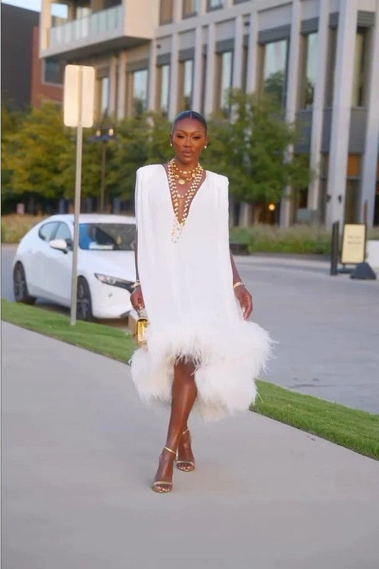 Elegant White Mini Dress for Women with Plunge Neck Sleeveless Straight Leg Fur Lined Party Style