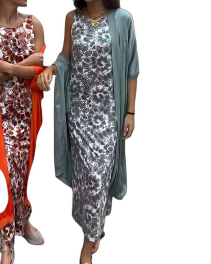 Stylish Abstract Two Piece Set for Women with Flowing Party Style