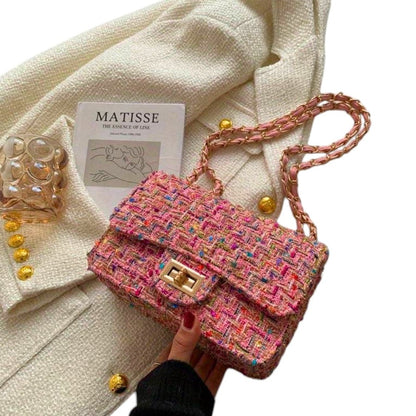Stylish Geometric Shoulder Bag for Women with Chain Strap Party Style