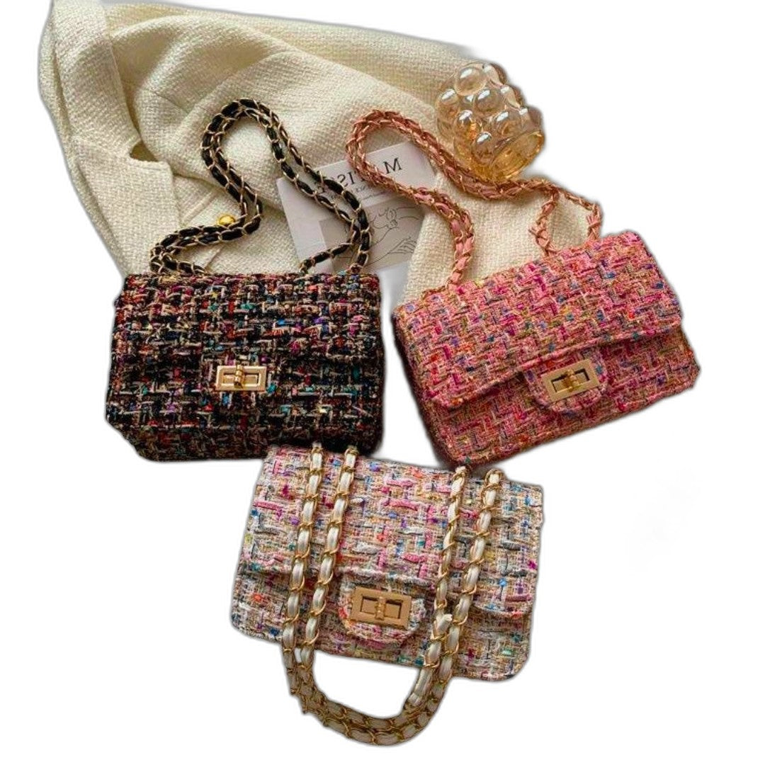 Stylish Geometric Shoulder Bag for Women with Chain Strap Party Style