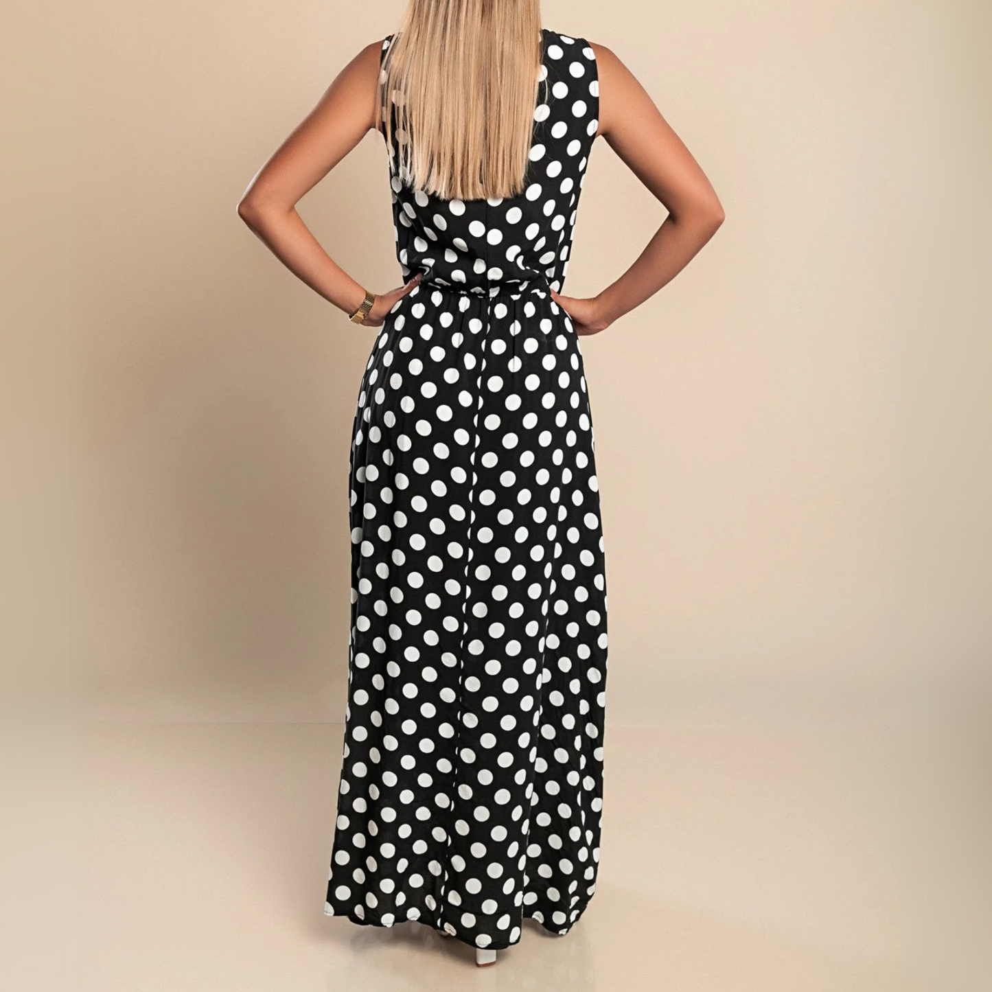 Effortless Polka Dot Maxi Dress for Women with Round Neck Sleeveless Elastic Waist Flowing Style